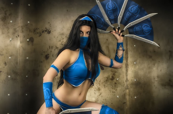 Kitana by anastasya zelenova (Mortal Kombat) cosplay 18