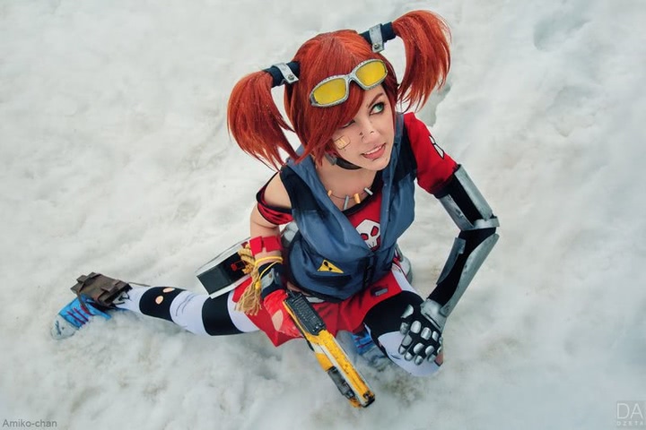 Gaige the Mechromancer by Amiko-chan (Borderlands 2) cosplay 5