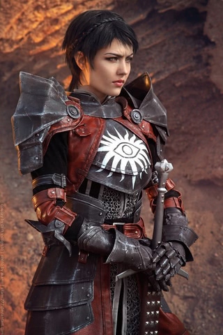 Cassandra Pentaghast by Dark Incognito (Dragon Age II) cosplay 9