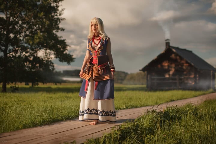 Keira Metz by Lyumos (Witcher 3) cosplay 1