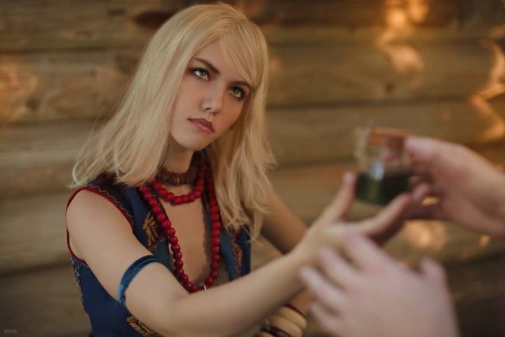 Keira Metz by Lyumos (Witcher 3) cosplay 2